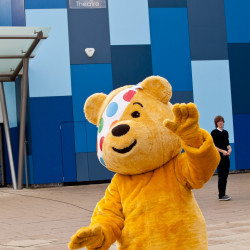 BSFChildreninNeed2011 040