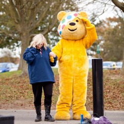 BSFChildreninNeed2011 055