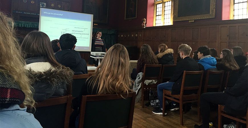 Year 12 Students Visit The Emmanuel College